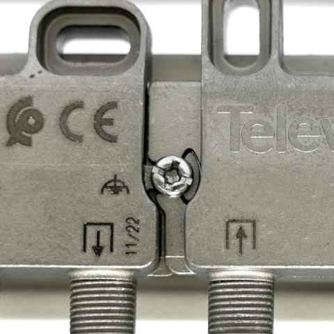 Rozgałęźnik antenowy rtv 4-drożny F4D 519604 Televes Rozgałęźnik antenowy rtv 4-drożny F4D 519604 Televes
